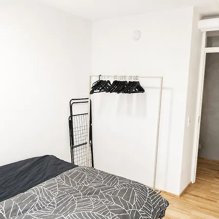 Penthouse With 3 And 2 Balconies In C Διαμέρισμα